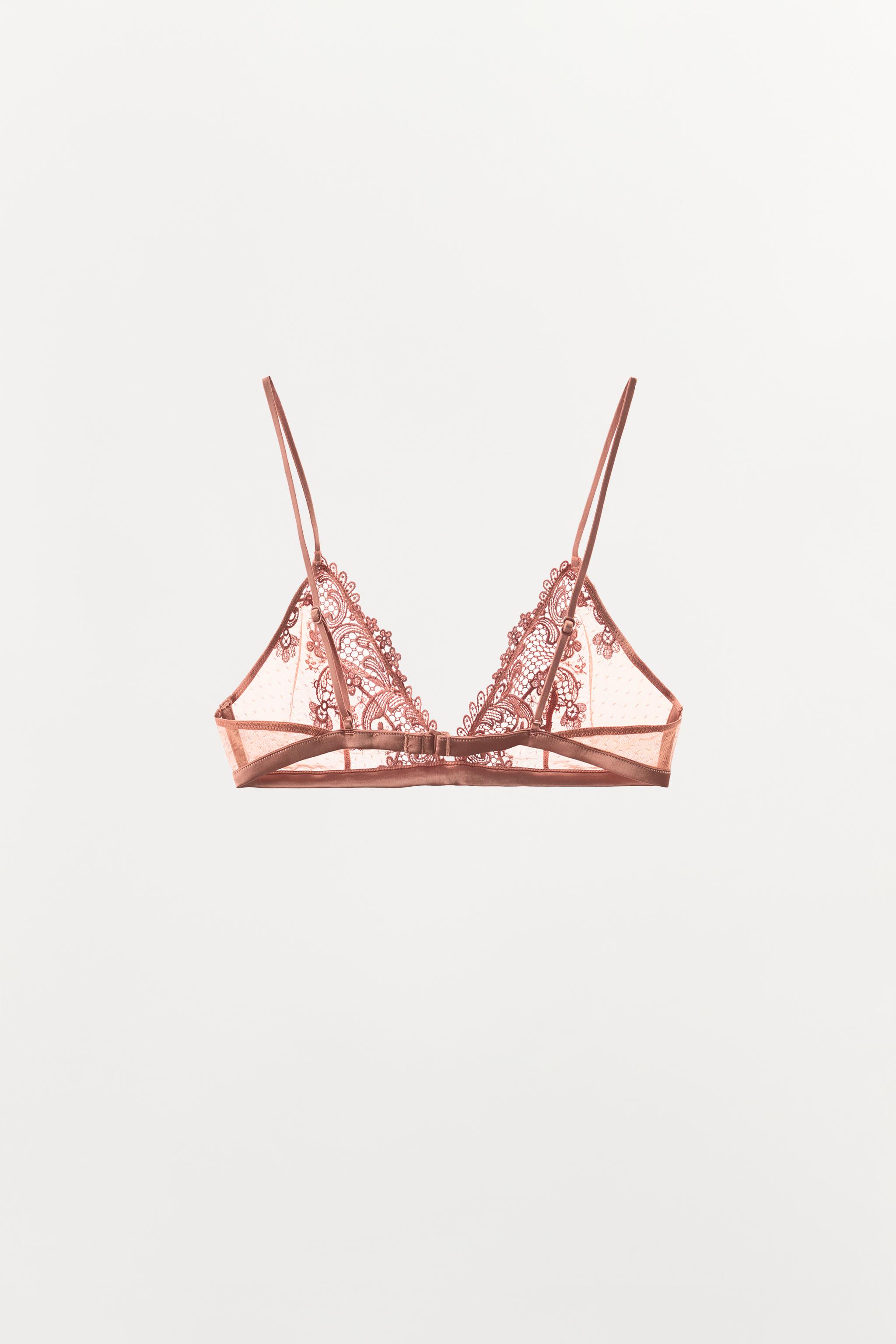 EMBROIDERED TRIANGLE BRA